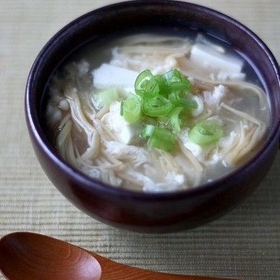 enoki-tofu-soup