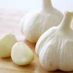 eat-garlic-wisely