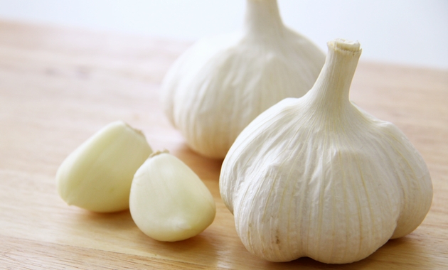 eat-garlic-wisely