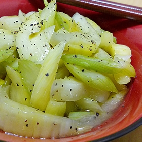 celery-sesame-oil-lemon